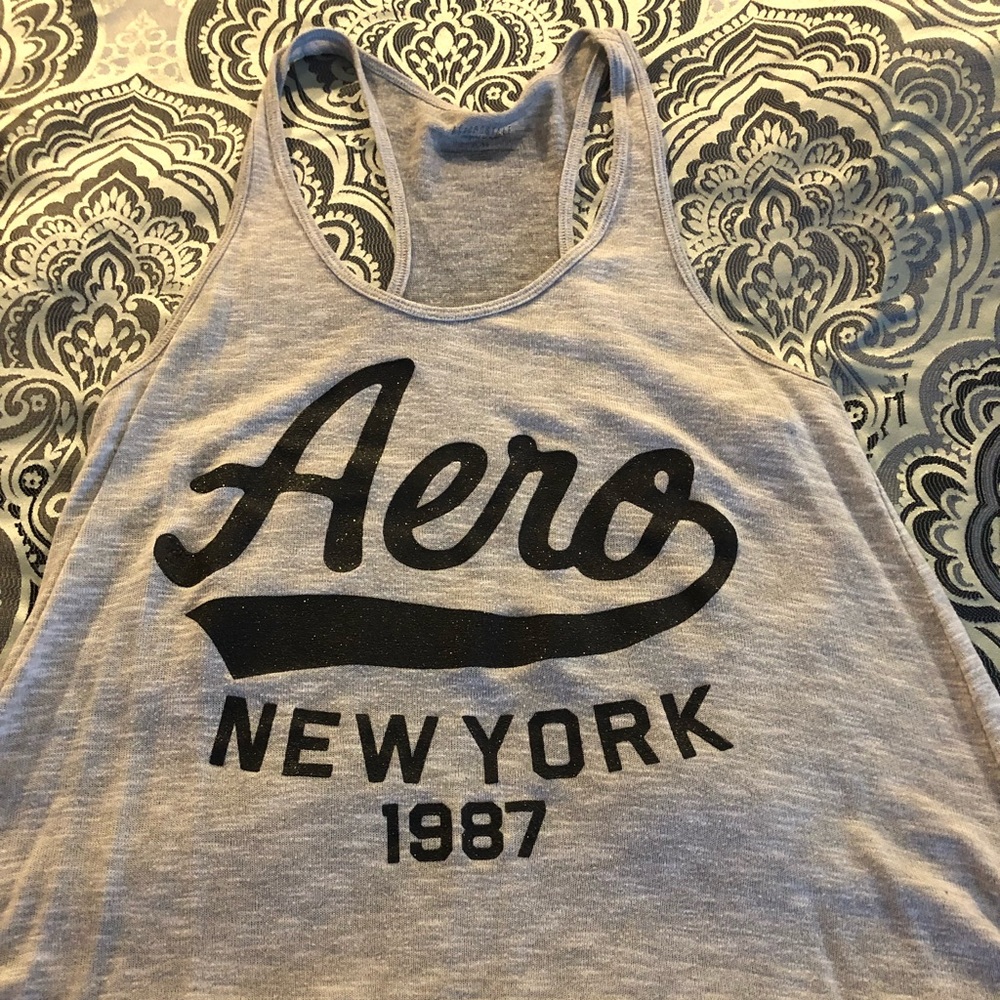 Cute Aeropostale racer back tank